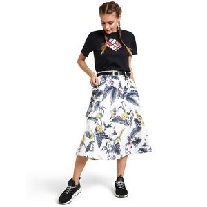 Columbia Field Creek Utility Skirt in Floral Bird Wildlife Print Size S NWT